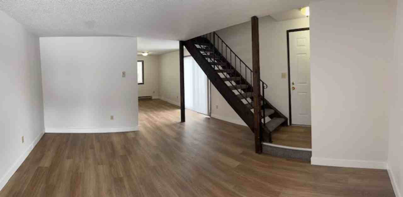 $1,075 / 2br - Photo 6 of 11