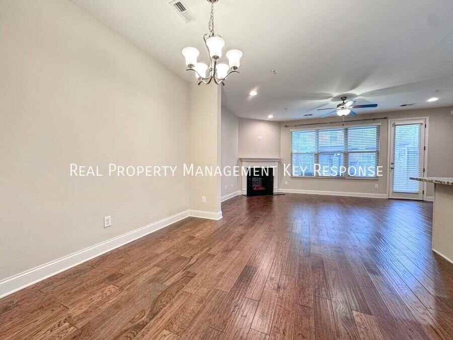 332 Coronado Pvt Cir - Photo 2 of 27