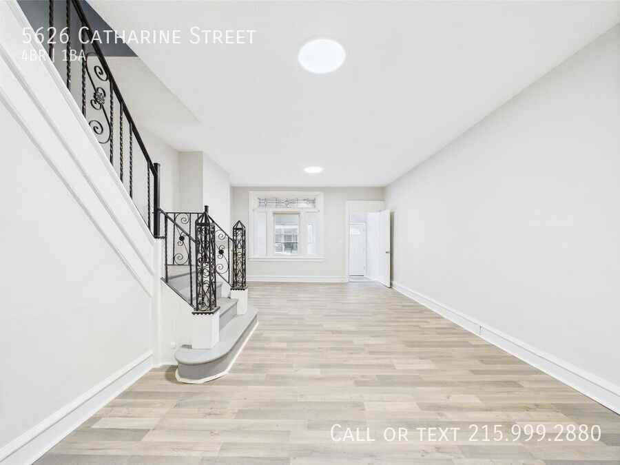 5626 Catharine St - Photo 2 of 18