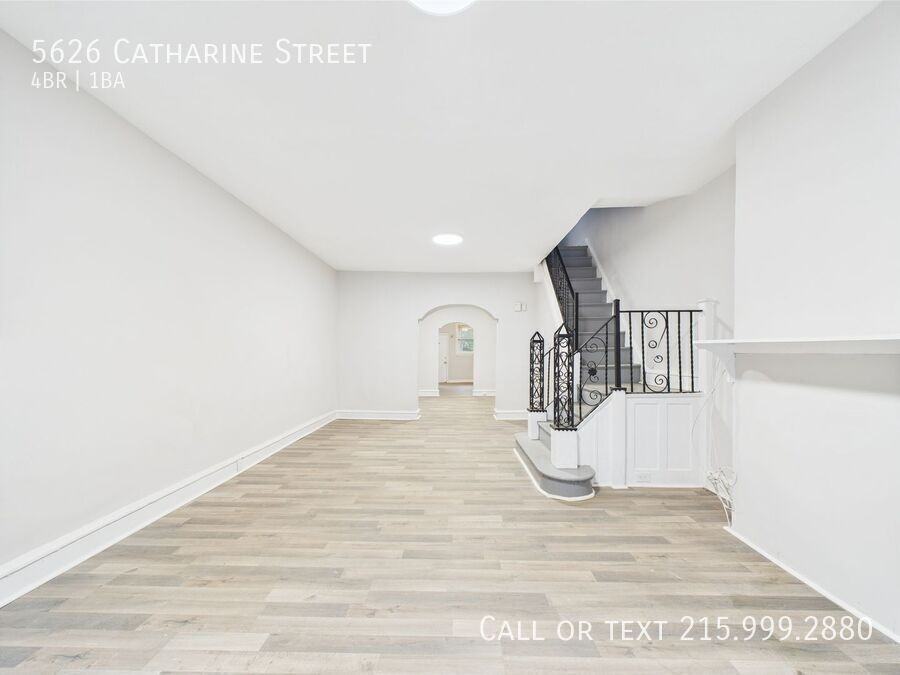 5626 Catharine St - Photo 4 of 18