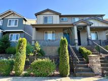 17124 Se Crossroads Ave - Photo 1 of 1