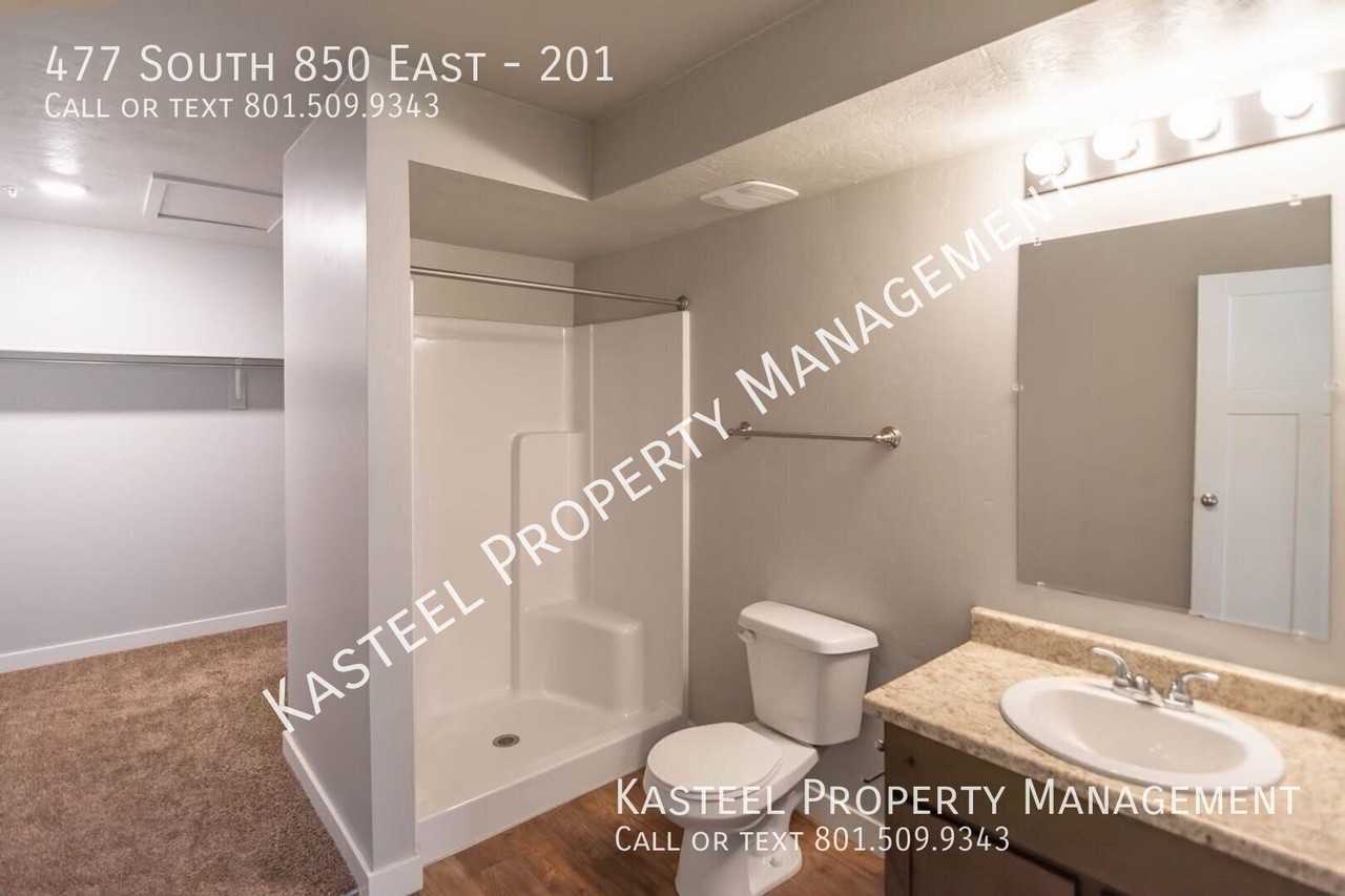 477 S 850 E #201 - Photo 4 of 5