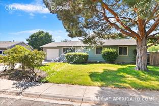 10839 W Richey Ct - Photo 1 of 1