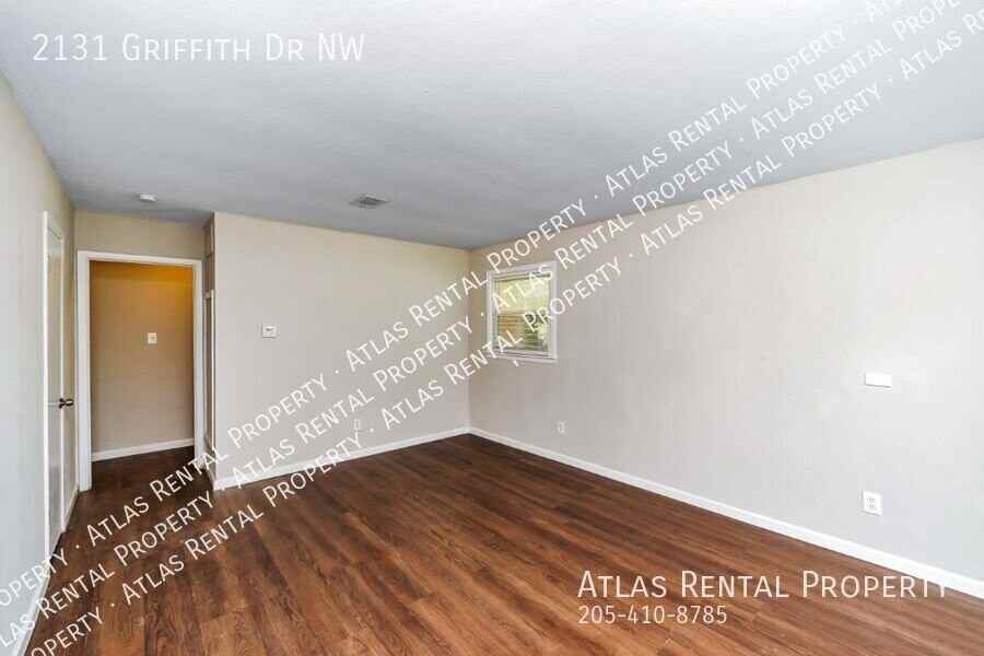 2131 Griffith Dr Nw - Photo 5 of 18