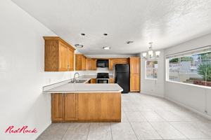 featured image of 1301 W Indian Hills Dr #6