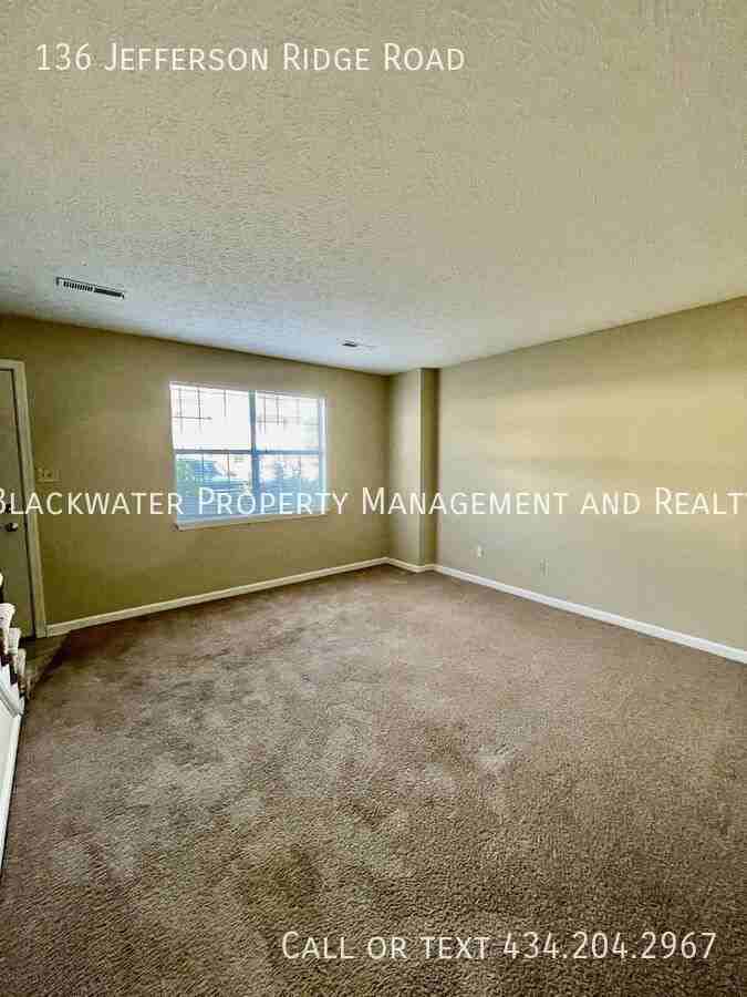 136 Jefferson Ridge Rd - Photo 4 of 20