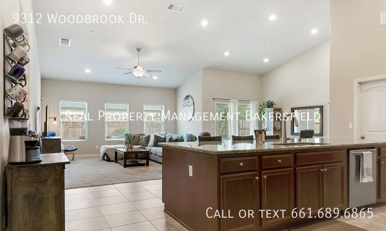 9312 Woodbrook Dr - Photo 5 of 17