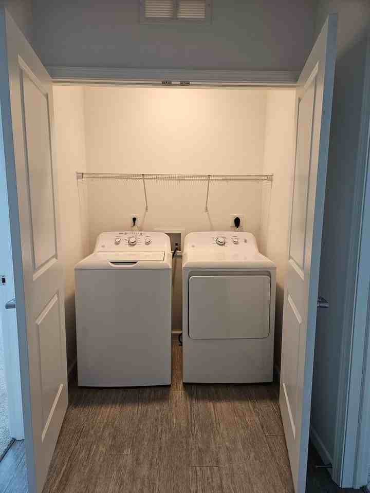 Hidden Creek Apartments - Photo 6 of 22