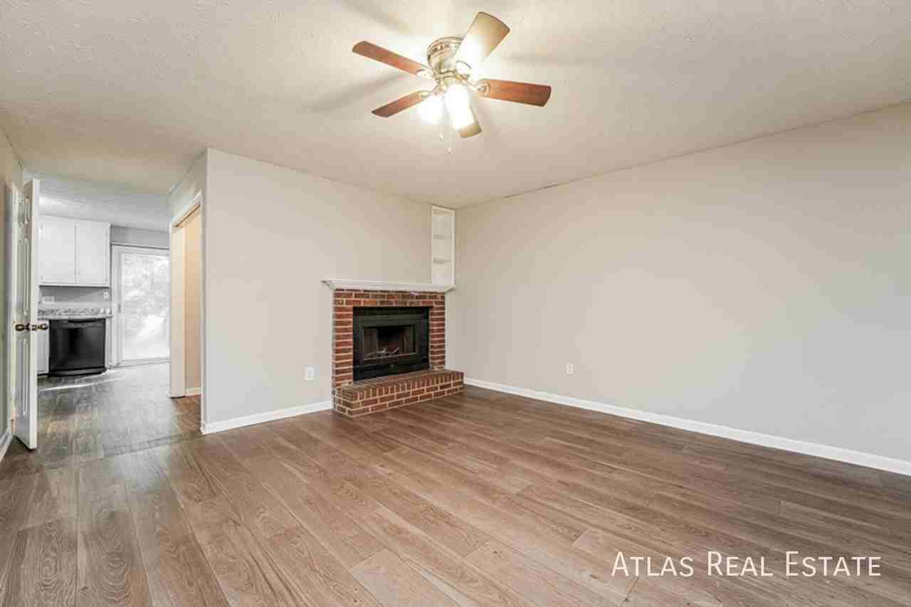 141 Highland Park Dr #141 - Photo 2 of 43