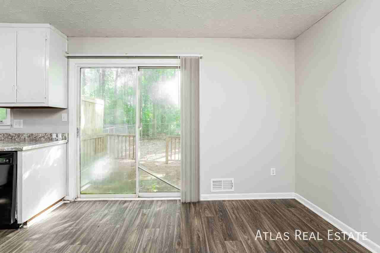 141 Highland Park Dr #141 - Photo 5 of 43