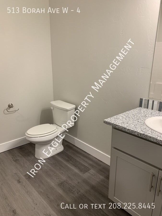 513 Borah Ave W #4 - Photo 7 of 19