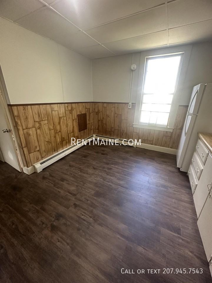 20 Oxford St - Photo 5 of 25