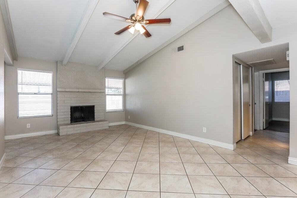 3060 E Emelita Ave - Photo 5 of 16