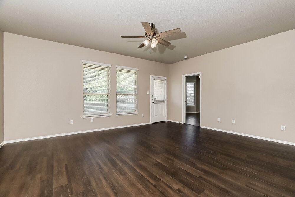 5934 Ivans Farm - Photo 6 of 16