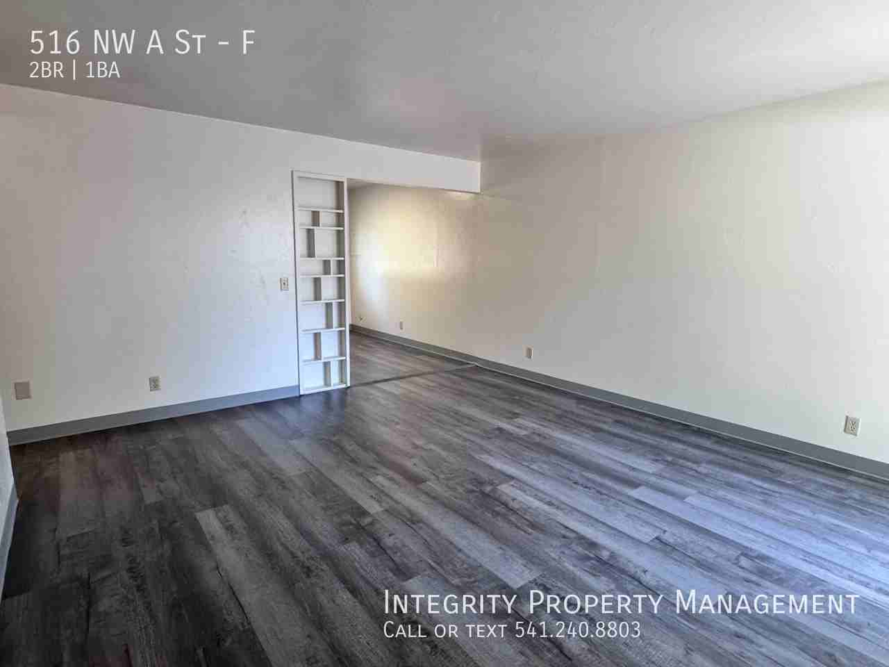 516 Nw A St #F - Photo 4 of 19