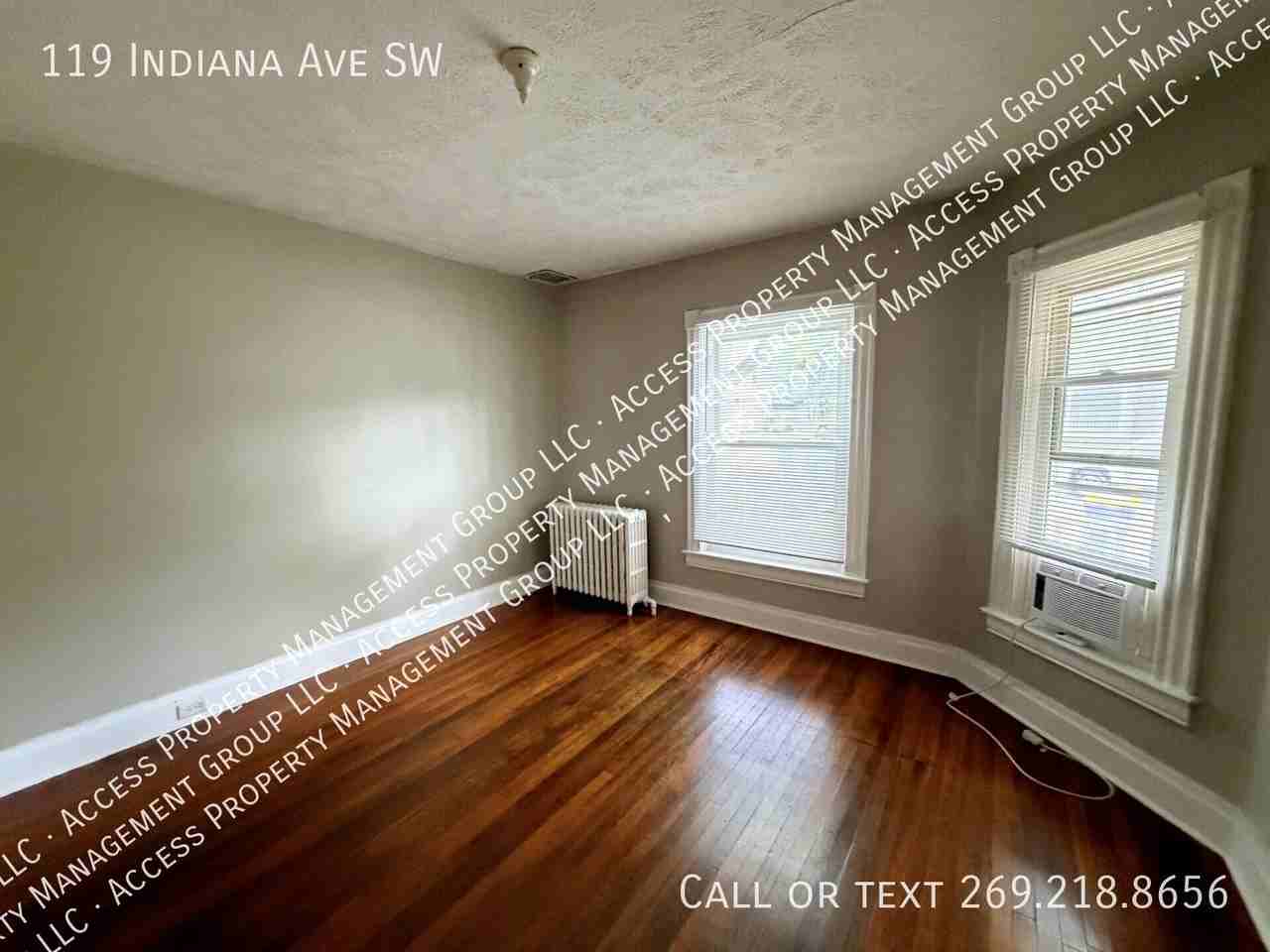 119 Indiana Ave Sw - Photo 5 of 30