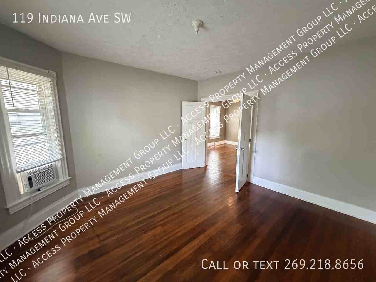 119 Indiana Ave Sw - Photo 7 of 30