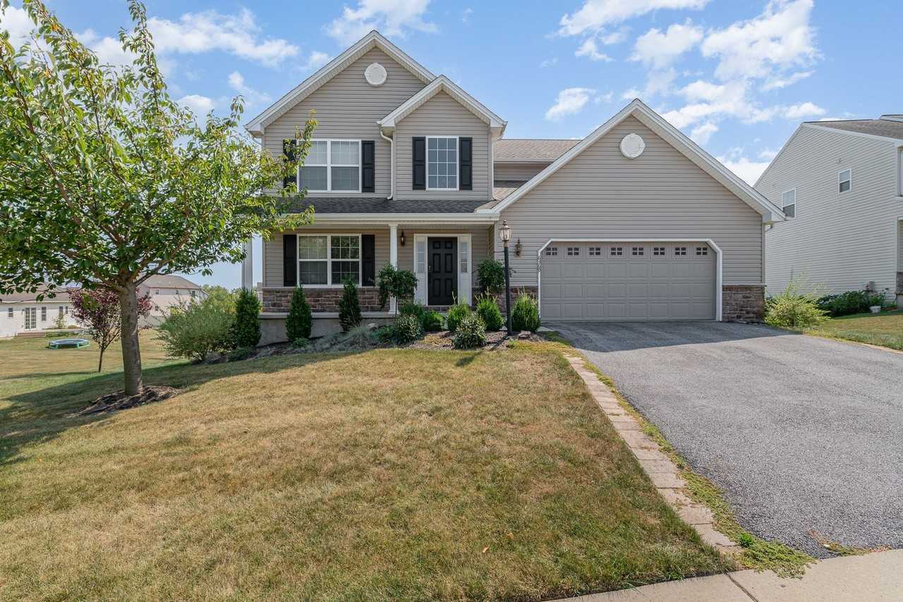 6369 Knapp Dr - Photo 2 of 31