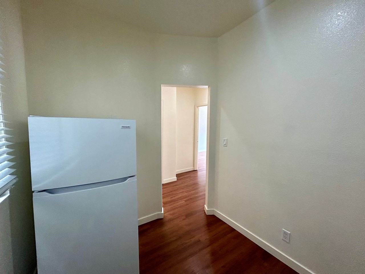 1455 Leavenworth St #205 - Photo 6 of 15