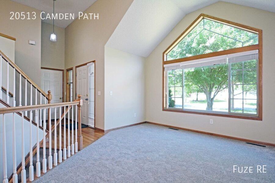 20513 Camden Path - Photo 3 of 31