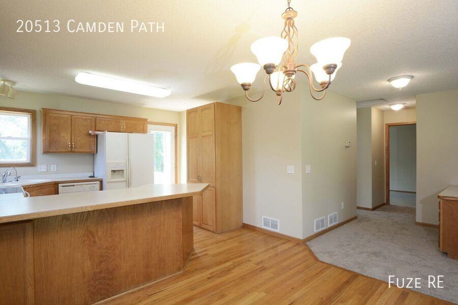 20513 Camden Path - Photo 7 of 31