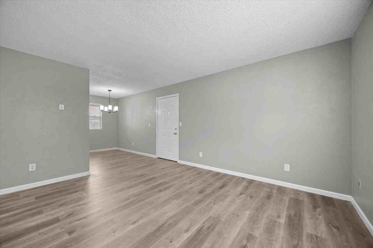 435 M St #4 - Photo 5 of 10