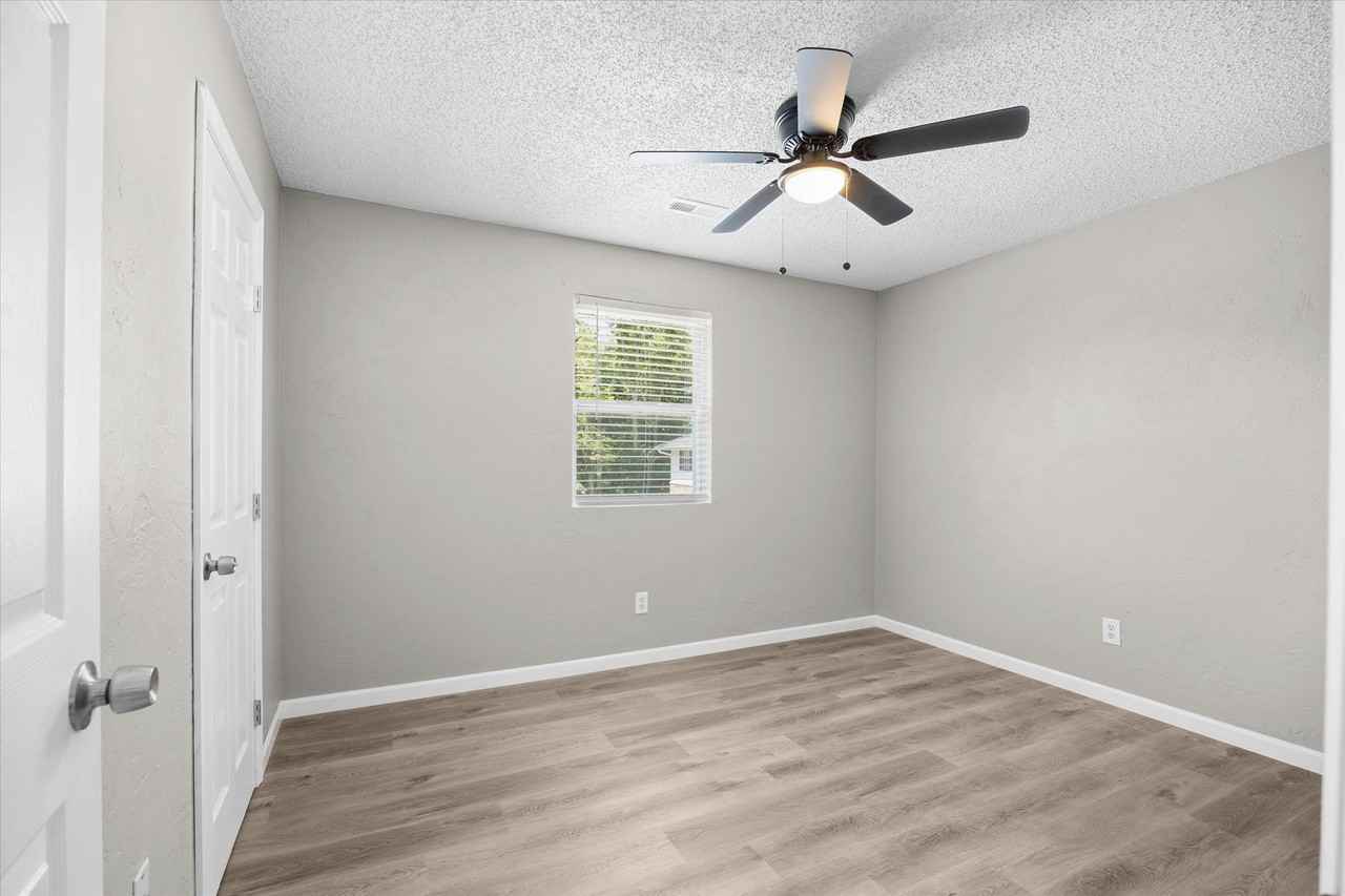 435 M St #4 - Photo 6 of 10
