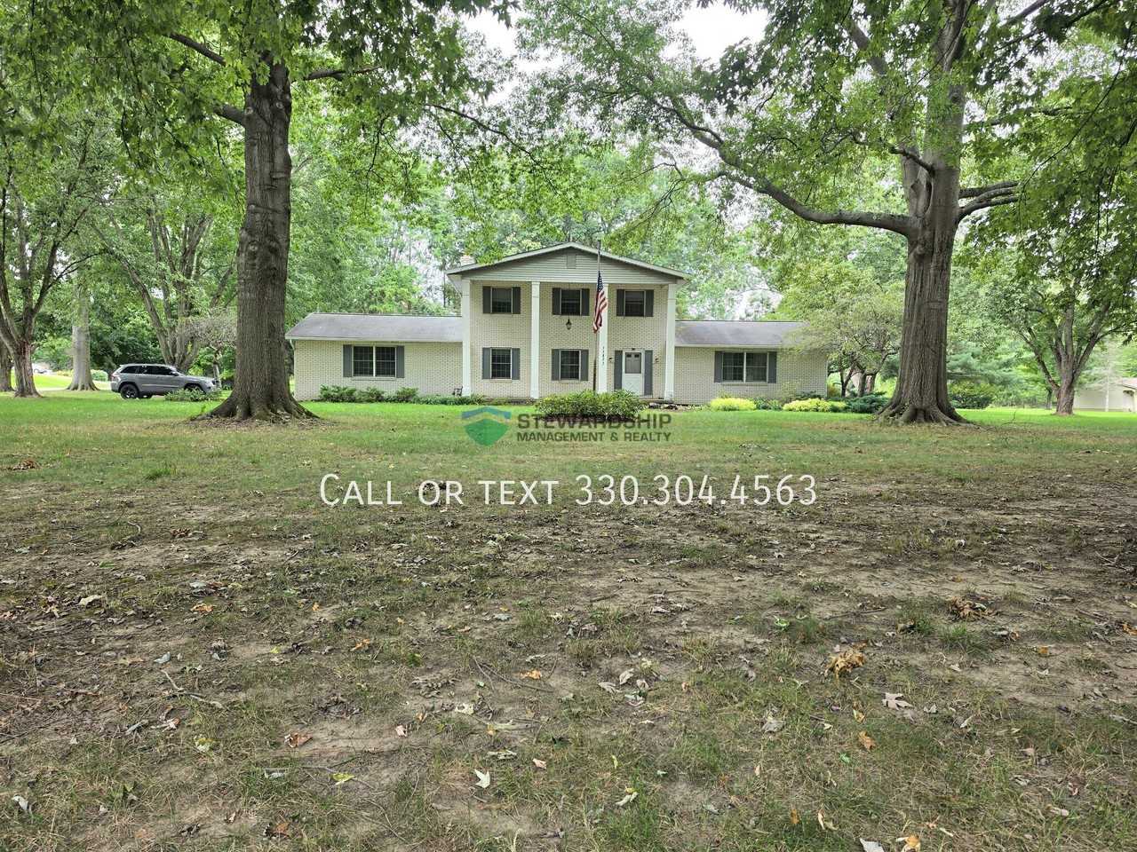 11877 William Penn Ave Ne - Photo 2 of 45