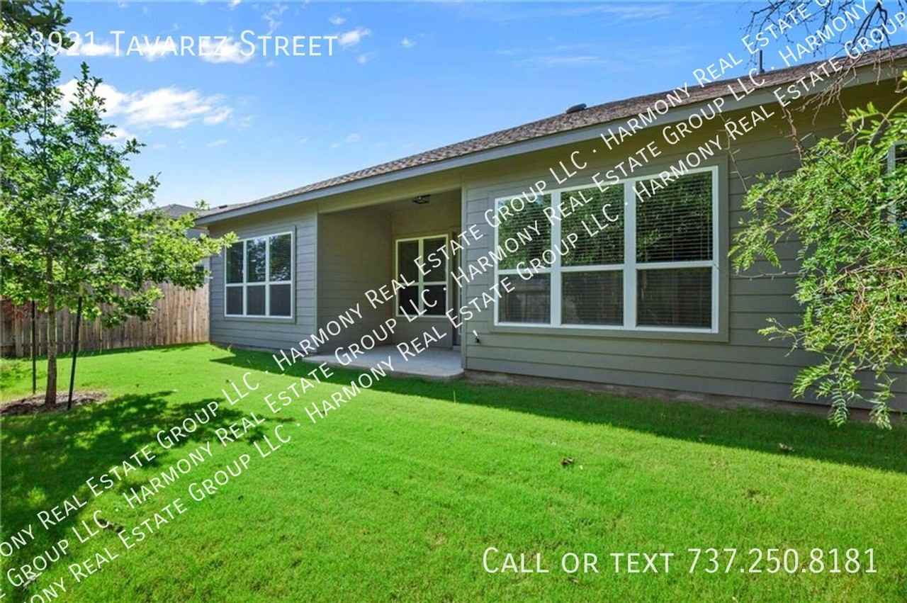 3921 Tavarez St - Photo 2 of 3