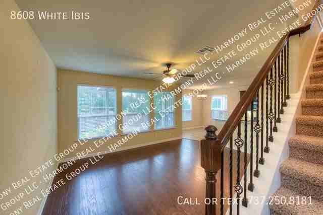 8608 White Ibis Dr - Photo 7 of 20