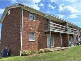 featured image of 253 University Dr #3