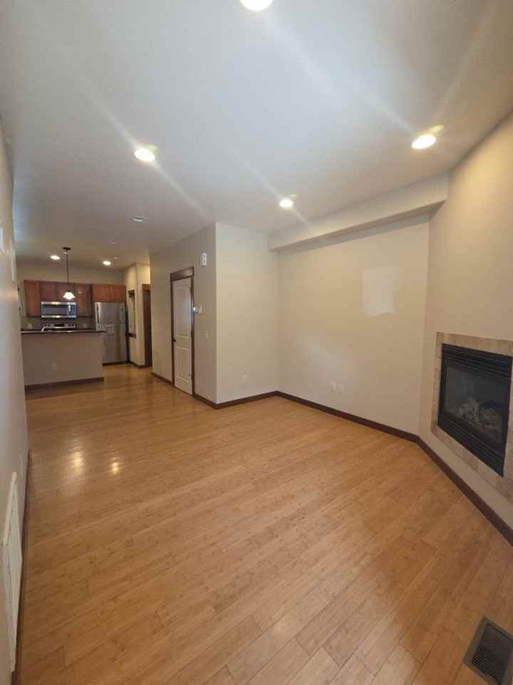 3337 N 27th Ave #30 - Photo 2 of 31