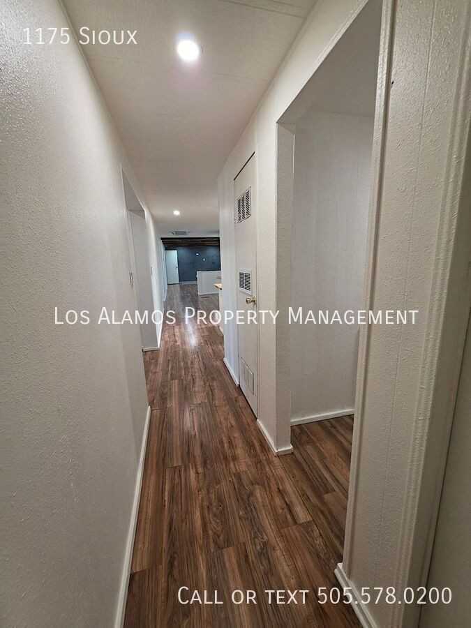 1175 Sioux St - Photo 5 of 32