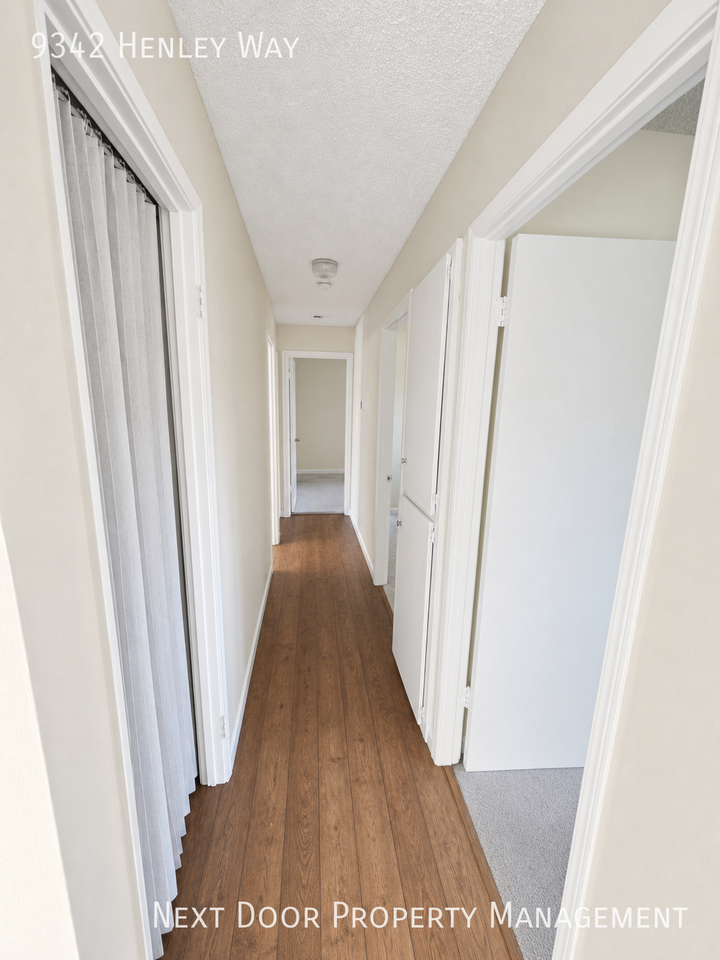 9342 Henley Way - Photo 5 of 12