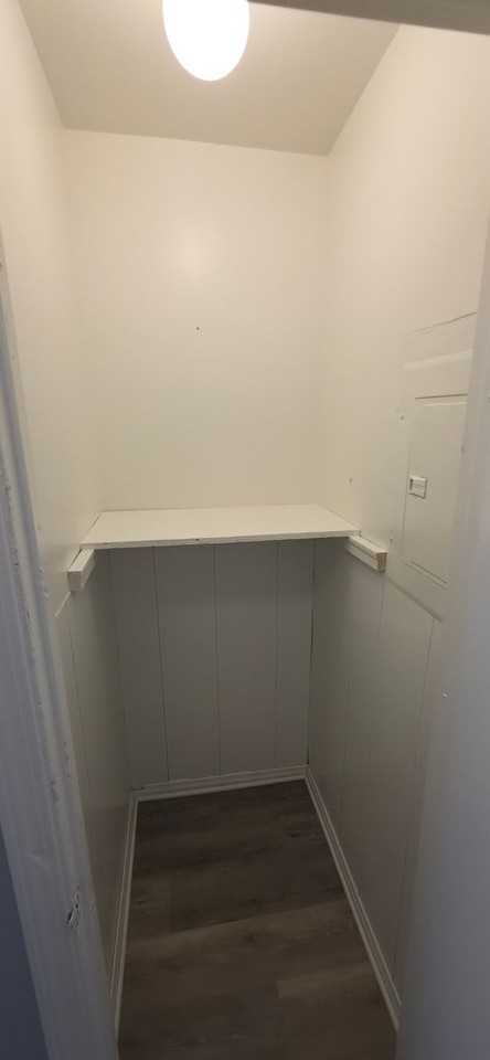 305 E John St #3 - Photo 7 of 14