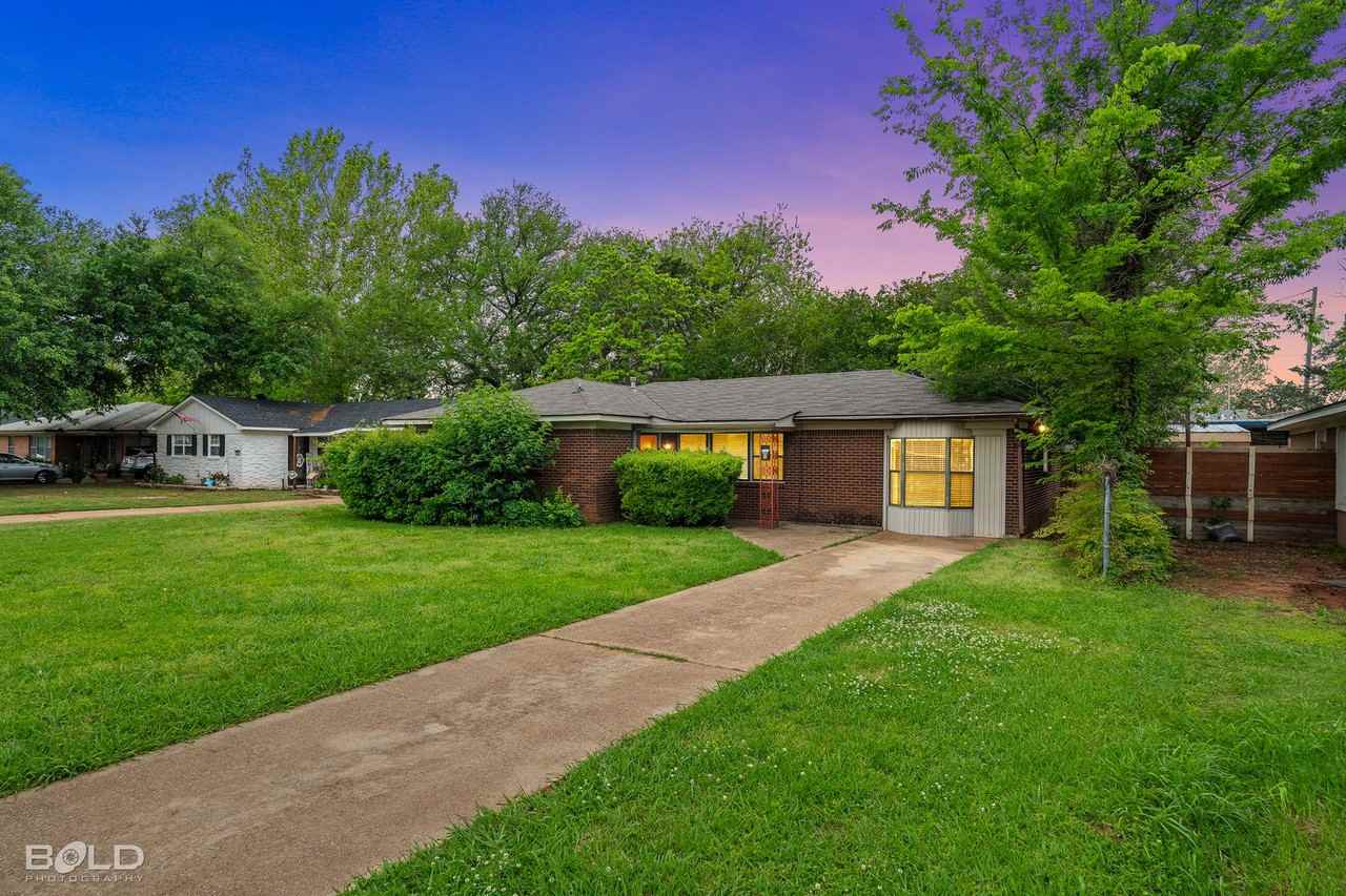 2502 Ormond Pl - Photo 2 of 26