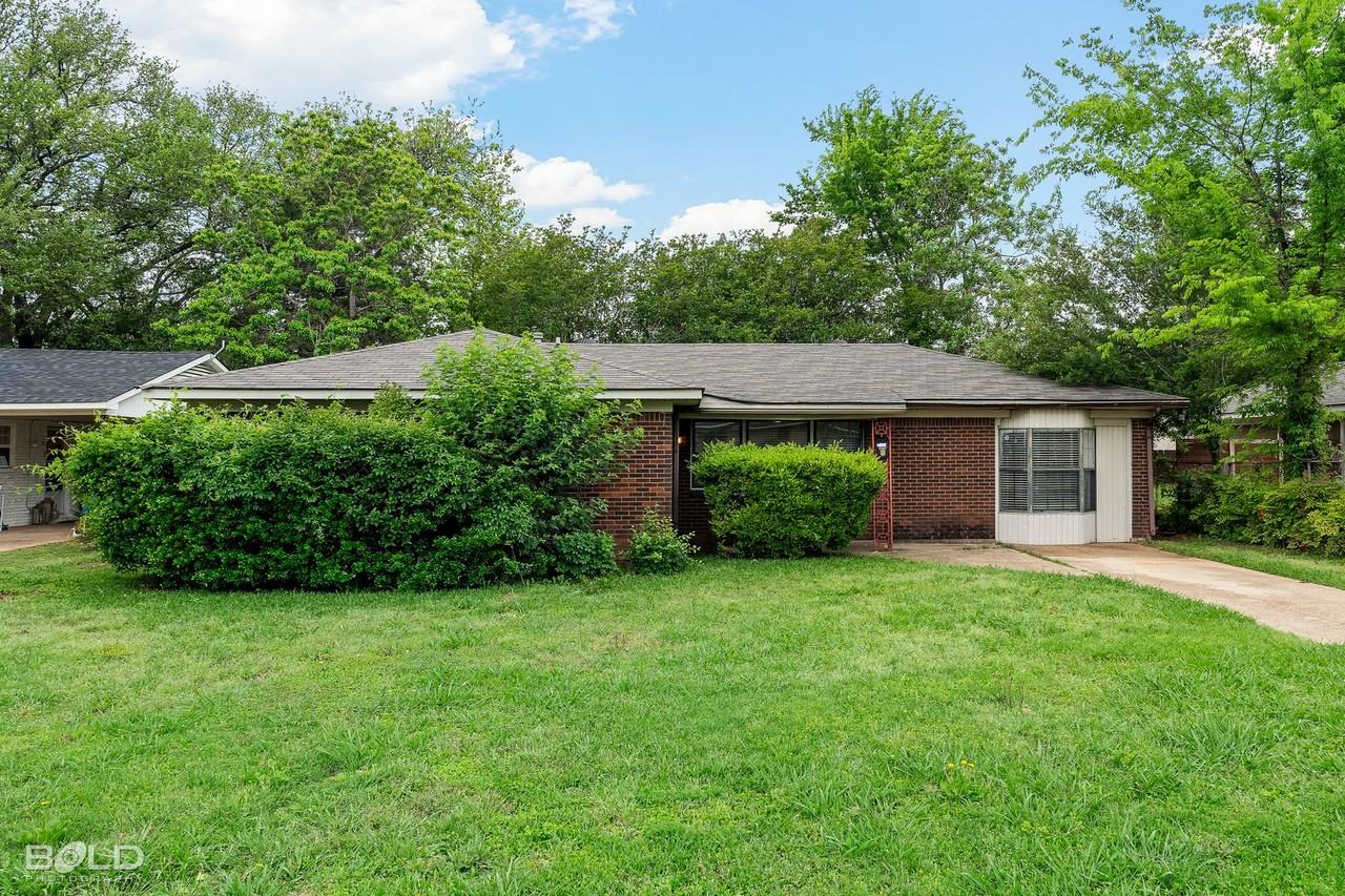 2502 Ormond Pl - Photo 7 of 26