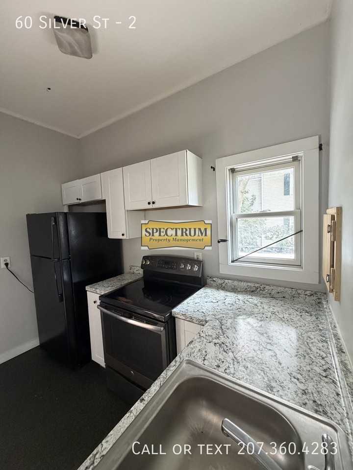 60 Silver St #2 - Photo 3 of 5
