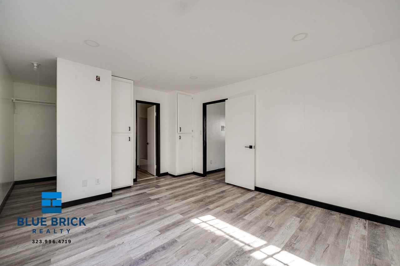 8204 Langdon Ave #15 - Photo 7 of 15