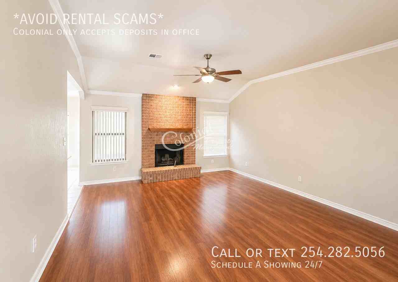 611 Lantana St - Photo 3 of 19
