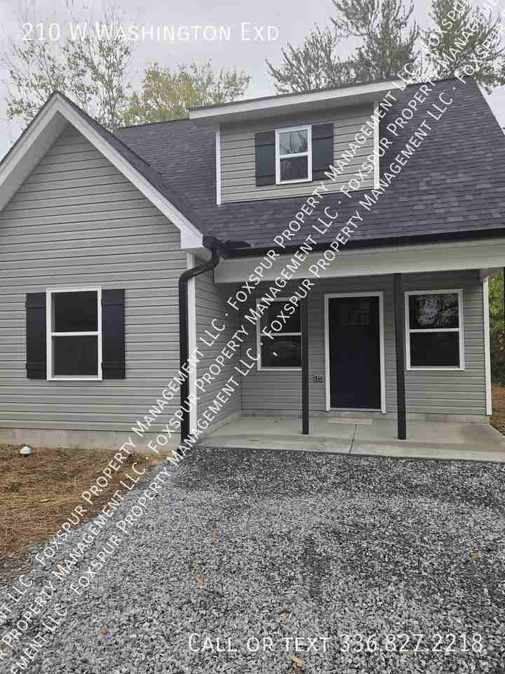 210 W Washington Ext - Photo 2 of 15