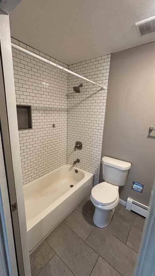 819 E San Miguel St - Photo 4 of 44