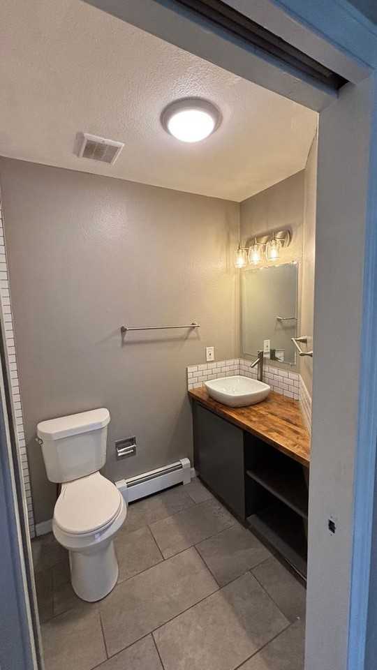 819 E San Miguel St - Photo 5 of 44