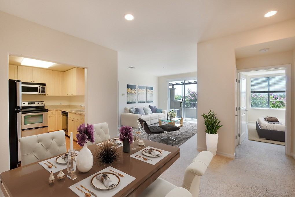 Bella Villagio - Photo 6 of 47