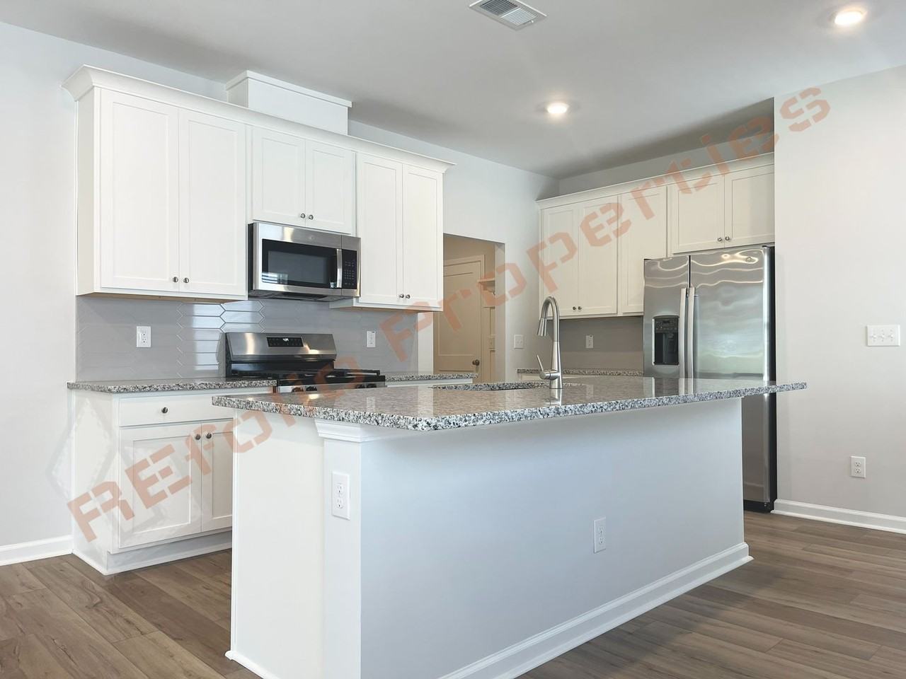 1605 Immagene Way - Photo 5 of 39