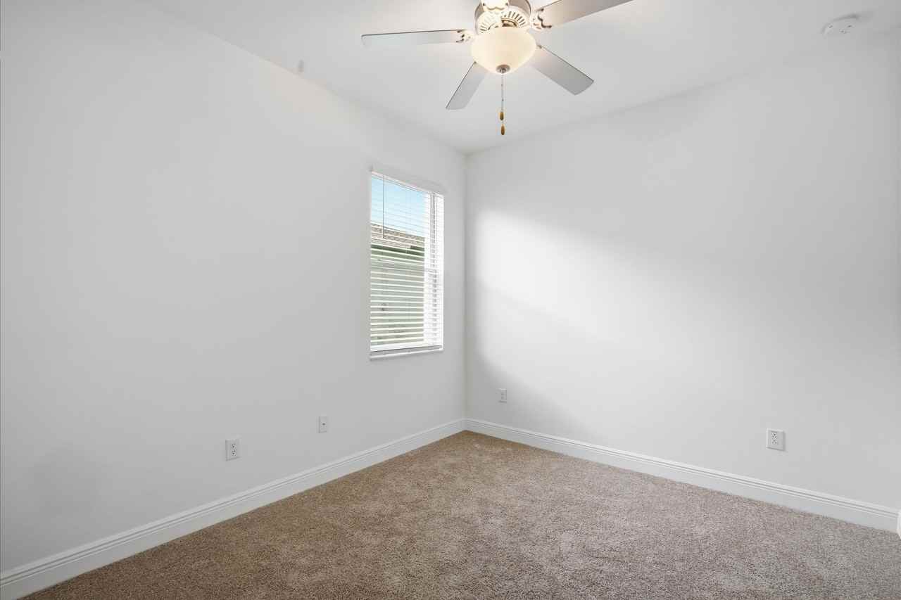 9967 Red Bay Loop - Photo 7 of 28