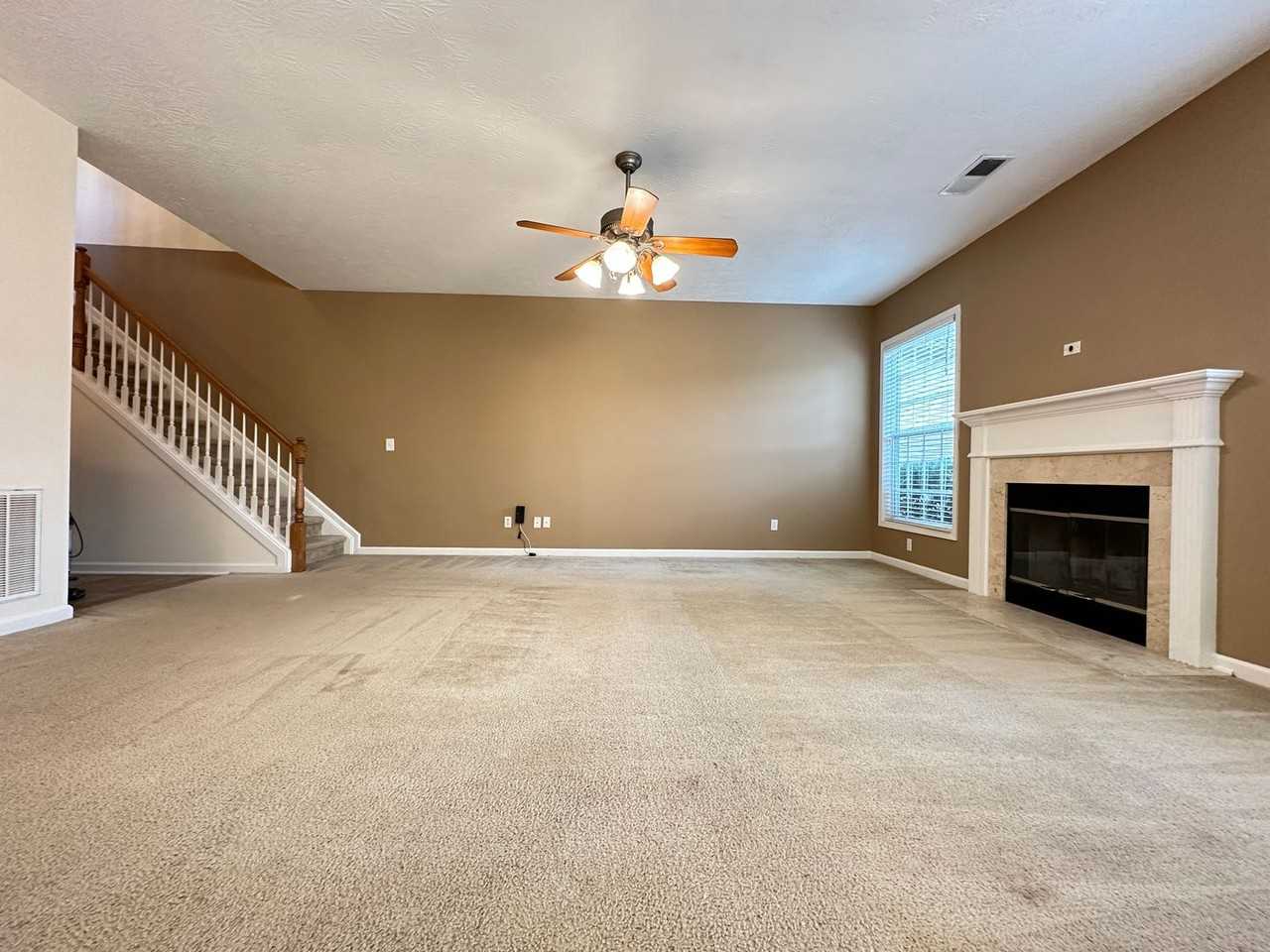 2429 Gooseberry Cir - Photo 4 of 25