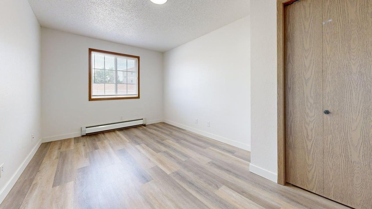 2141 Xavier (Bismarck,ND) - Photo 7 of 23