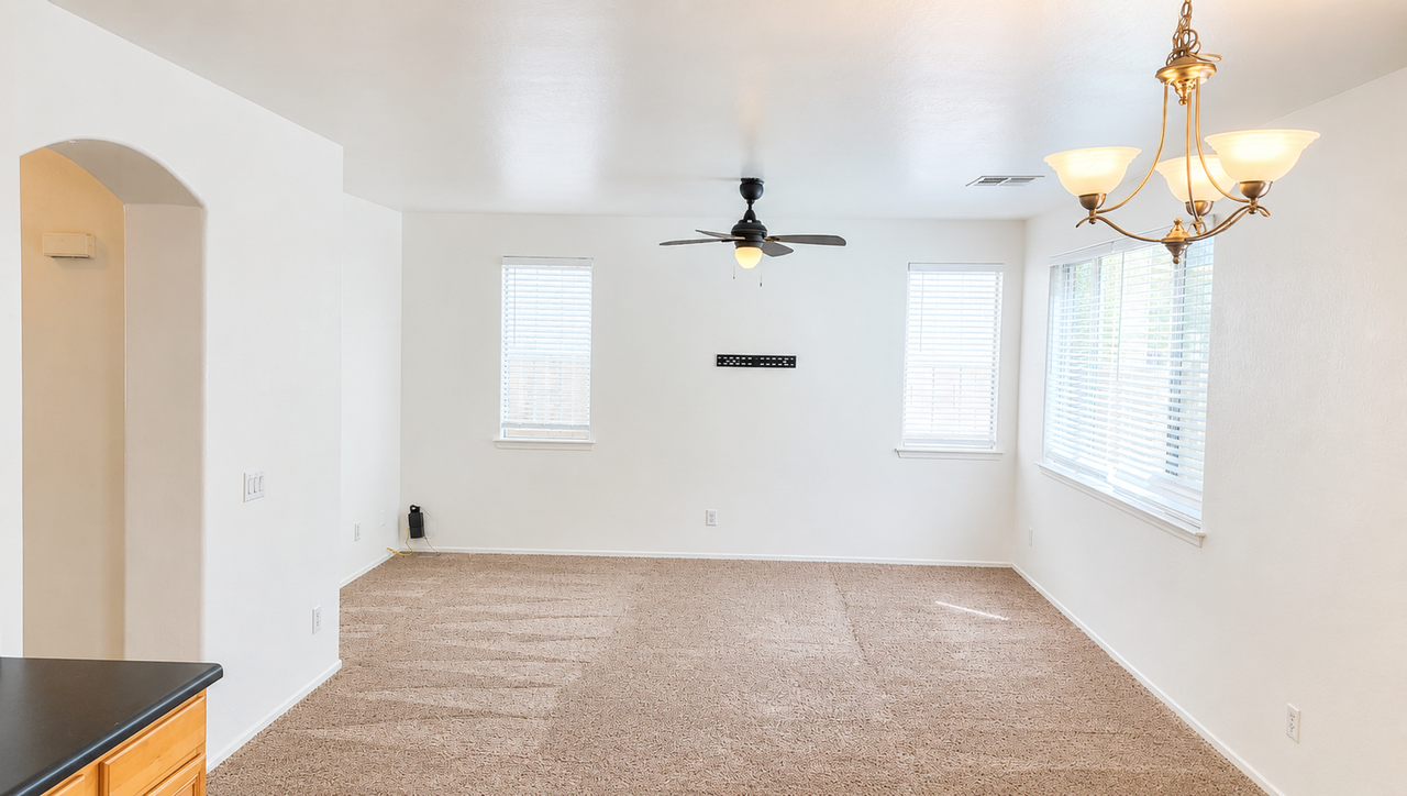 3873 E Bridgeport Pkwy - Photo 5 of 22