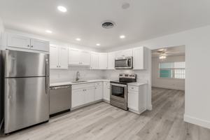 featured image of 713 Se Stypmann Blvd